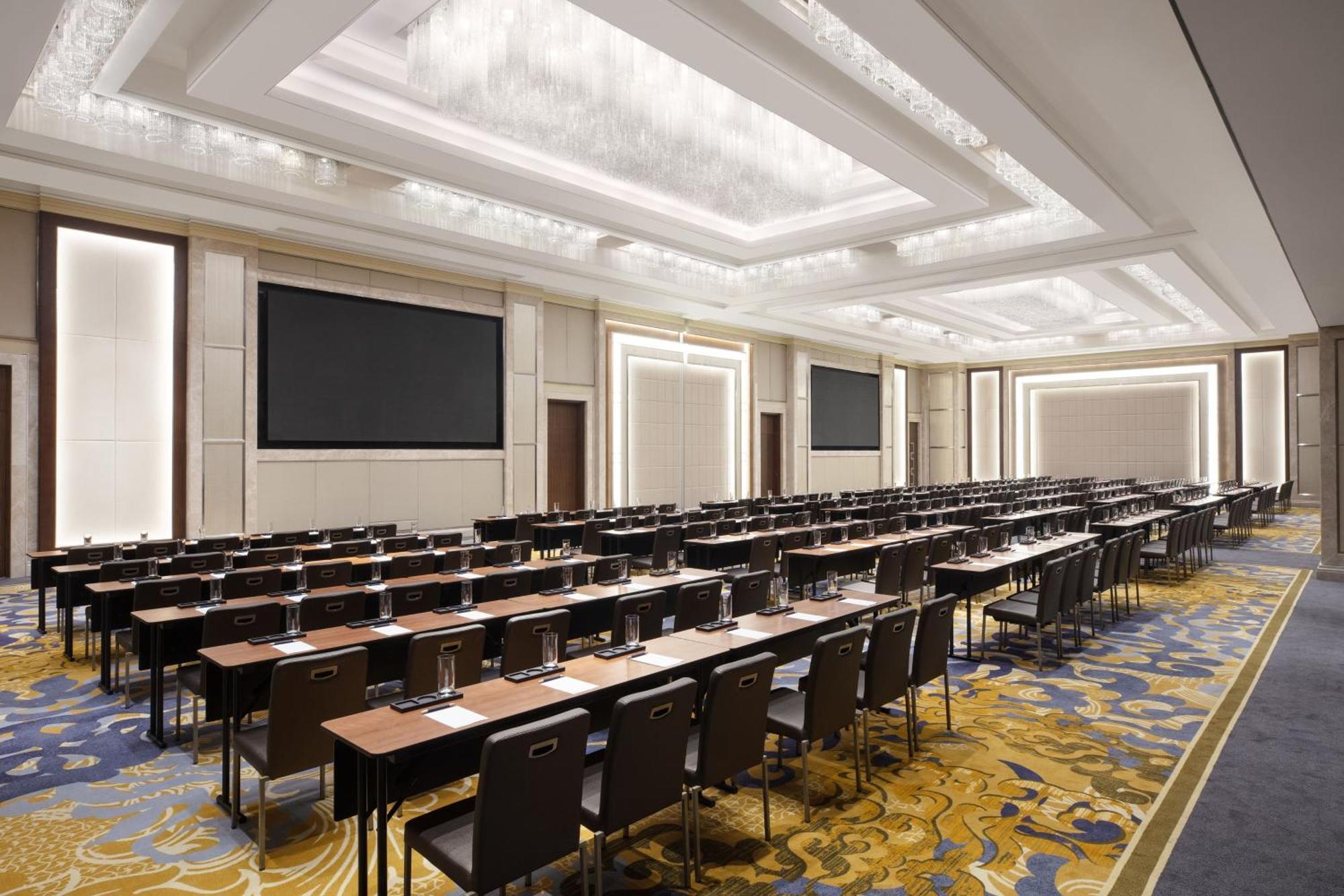 Sheraton Manila Hotel At Newport World Resorts Pasay Exterior photo