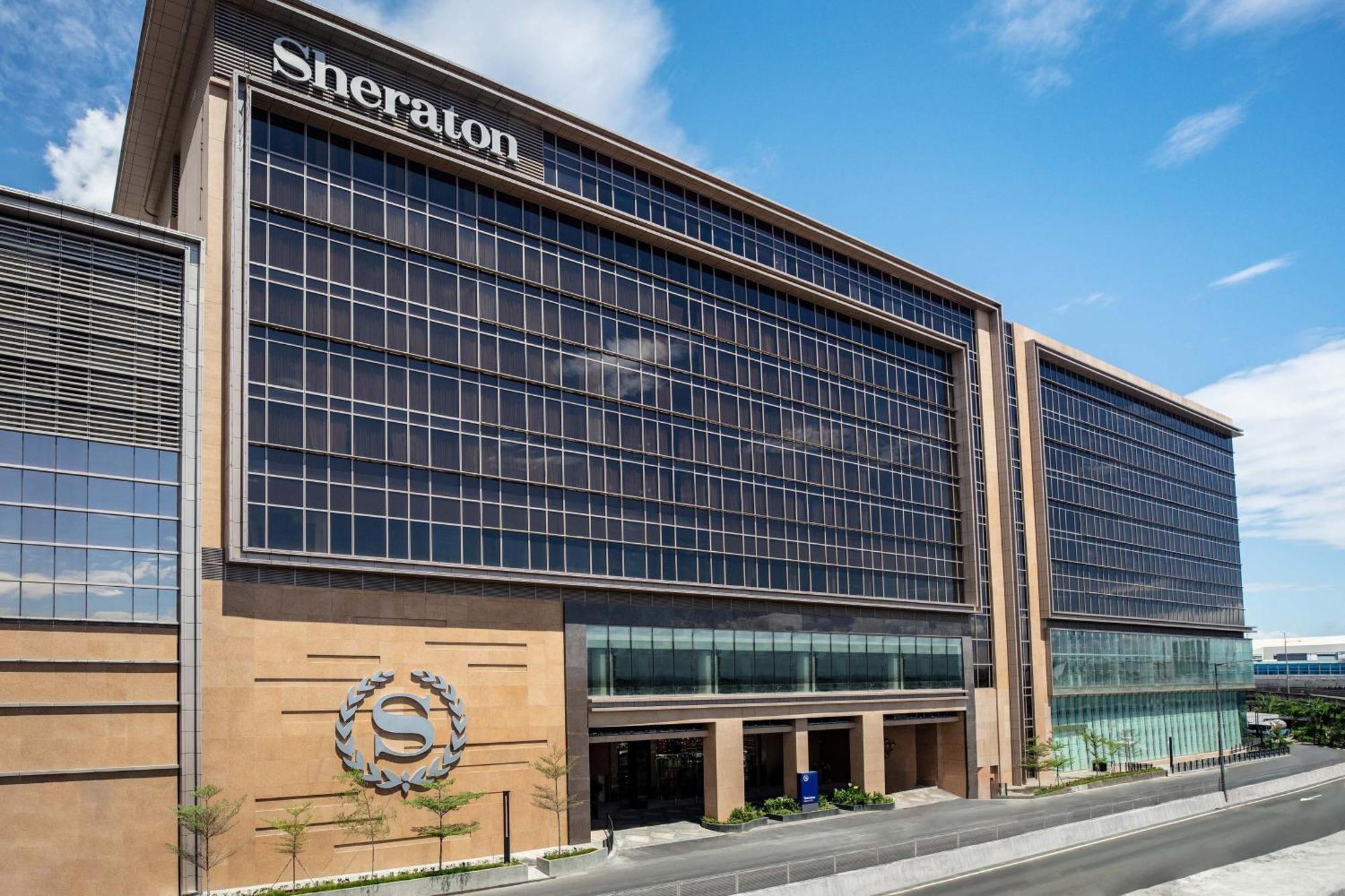 Sheraton Manila Hotel At Newport World Resorts Pasay Exterior photo